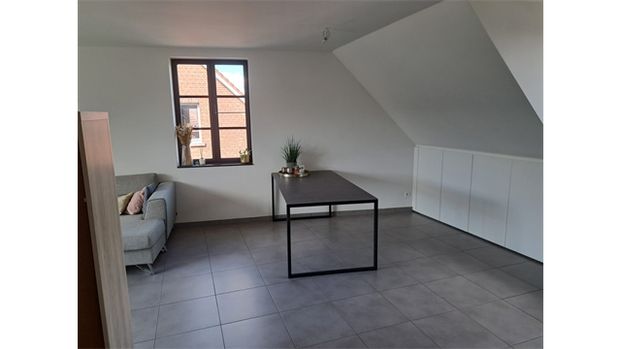 Een gunstig gelegen en mooi afgewerkt appartement - Photo 1