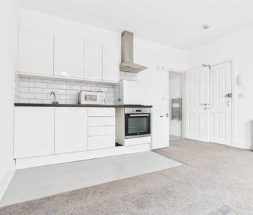 Property to rent - Photo 1