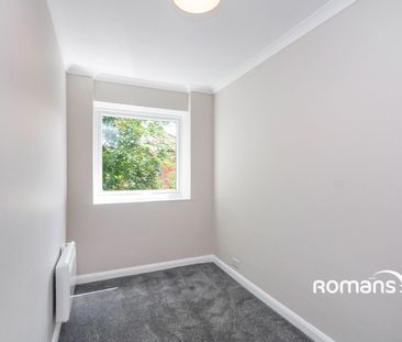 3 bedroom apartment to rent - Photo 4