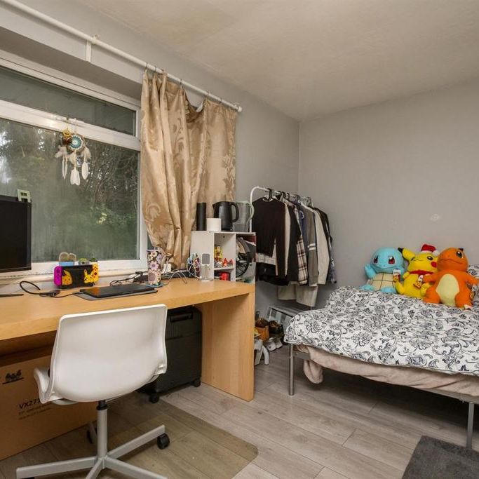 5 bedroom terraced house to rent - Photo 1