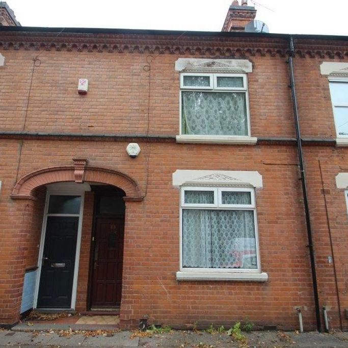 3 bedroom terraced house to rent - Photo 1