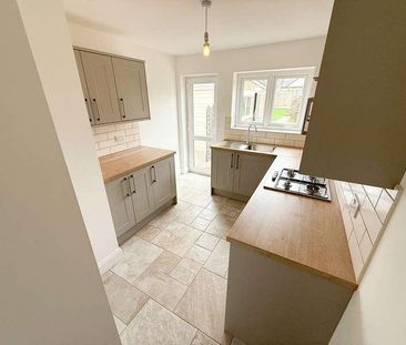 Keswick Avenue, Hullbridge, SS5 - Photo 5