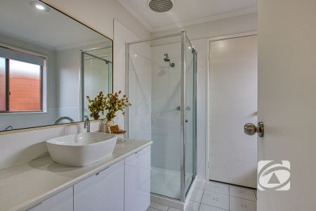 FRESHLY RENOVATED IN BERWICK - Photo 2
