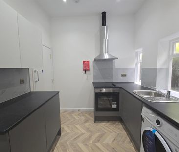 South Hill Avenue, Harrow HA1, London - Photo 1