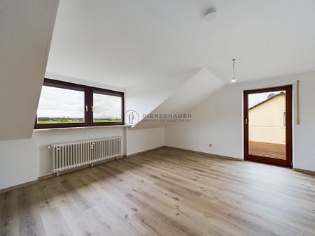 Renovierte 3-Zimmer-Dachgeschossetage mit Terrasse - Foto 3