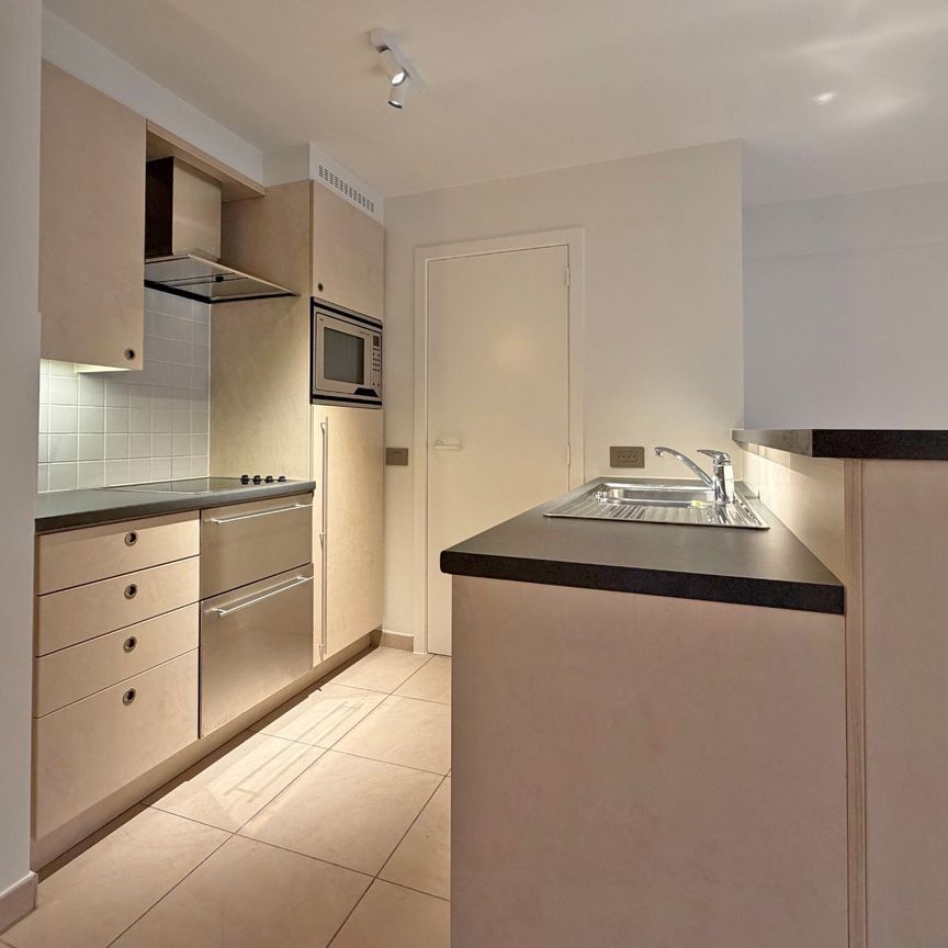 Opgefrist appartement op toplocatie - centrum Knokke - Foto 1