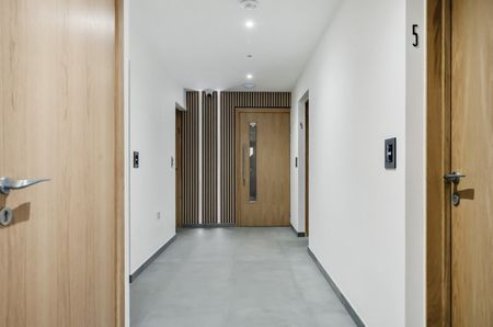 Studio Flat to rent - Victoria Road, Sidcup, DA15 - Photo 4