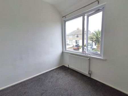 3 bedroom terraced house to rent - Photo 3
