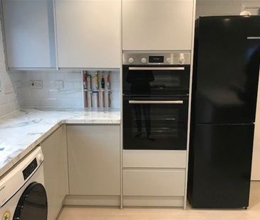 Langley Close, Langley Close, Headington - Photo 3