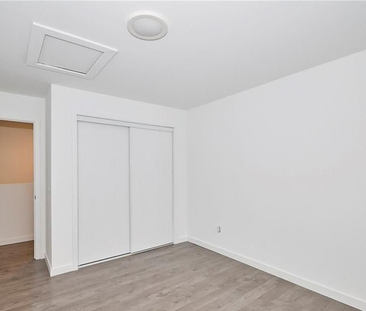 For Lease - 369 CHAFFEY Street, Welland, Ontario - Photo 3