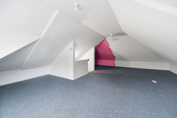 For Lease - 4899 Morrison Street Unit# UPPER, Niagara Falls, Ontario - Photo 1