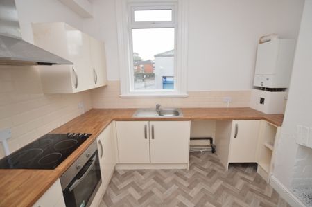1 Bedroom Flat - Photo 5