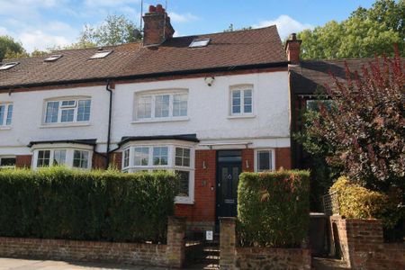 3 bedroom end of terrace house to rent - Photo 5