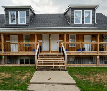 For Lease - 164-168 Picton Street Unit# 2, Hamilton, Ontario - Photo 3