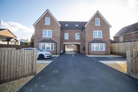 Elmgrove Road East, Hardwicke - Photo 4