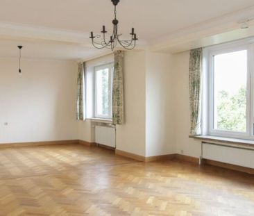 Appartement te huur in Kortrijk voor € 795 met 2 slaapkamers - Photo 1