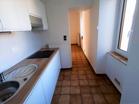 Location Appartement 1 pièce 23m² - Photo 3