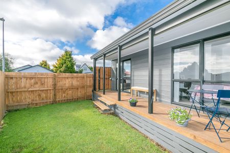 This beautifully refreshed four-bedroom, single-bathroom home offers modern living in a prime Nawton location. - Photo 5