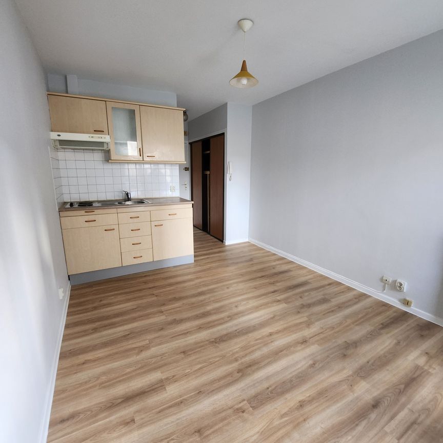 Location Appartement 1 pièce 18m² CLERMONT FERRAND 63000 - Photo 1