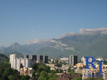 Location Appartement 3 pièces 69m² ECHIROLLES 38130 - Photo 4