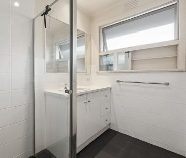 4/684 Whitehorse Road, Mont Albert - Photo 6