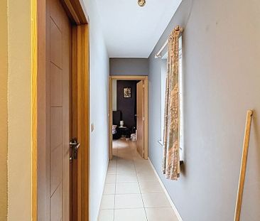 Appartement te huur in Eeklo voor € 800 met 2 slaapkamers - Foto 4