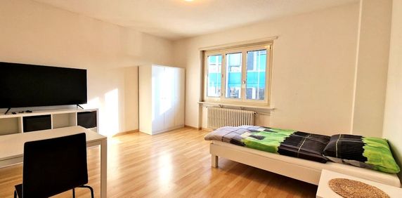1 Zimmer - Photo 2