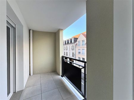 location Appartement T2 DE 42.57m² À LAGNY SUR MARNE - Photo 3