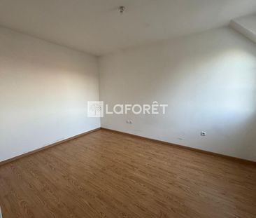 Apartment - Photo 2