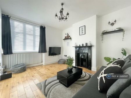 2 bedroom detached house to rent - Photo 2