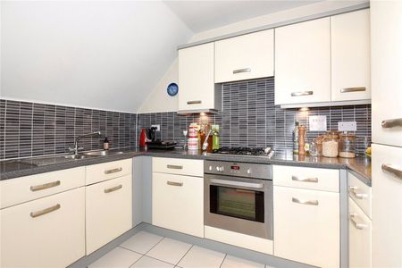 2 Bedroom Flat/Apartment to rent - Photo 5