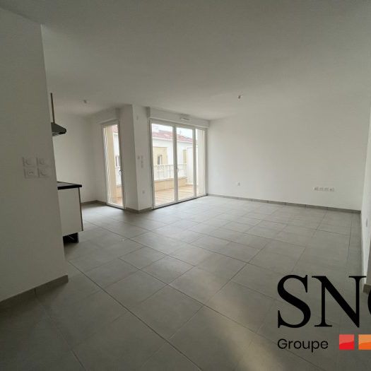 T3 AVEC BALCON + 2 PARKINGS - Photo 1