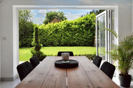 3 bedroom detached house to rent - Photo 3