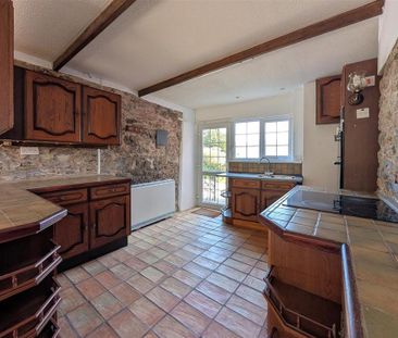 2 bedroom semi-detached house to rent - Photo 4