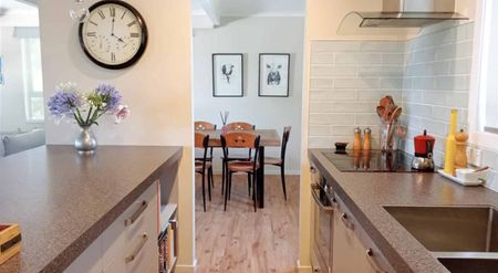 Four-Bedroom Family Home in Prime Location - Photo 3