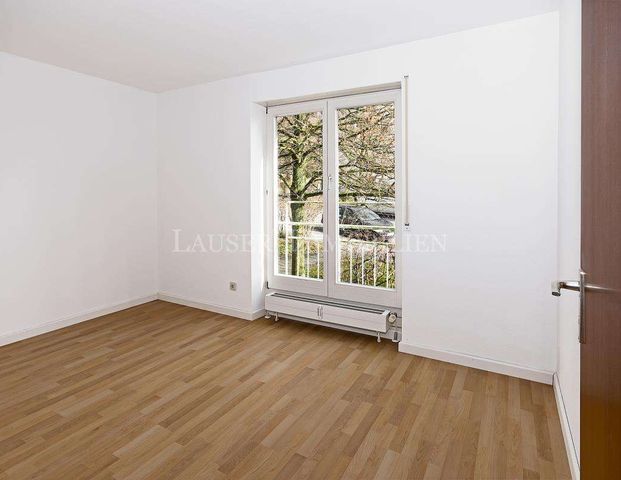Helle 4-Zimmer-Wohnung mit Balkon in S-Hoffeld - Foto 1