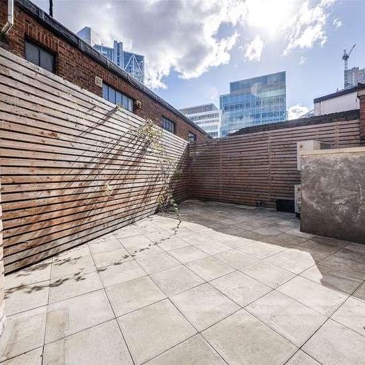 Holywell Row, London, EC2A - Photo 1