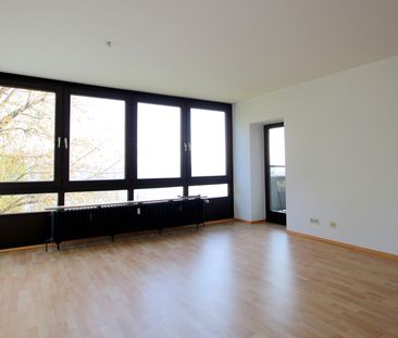 Charmante 4-Zimmer-Obergeschosswohnung mit Loggia und Blick auf das Zwischenahner Meer - Photo 4