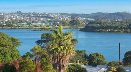 Lovely Views & Fully Furnished in Red Beach - Photo 4