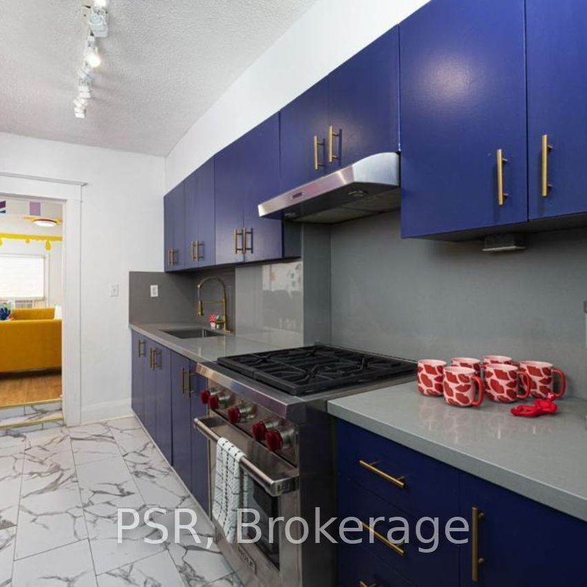 For Lease - 1108 St.Clair Avenue Unit# Upper, Toronto, Ontario - Photo 1