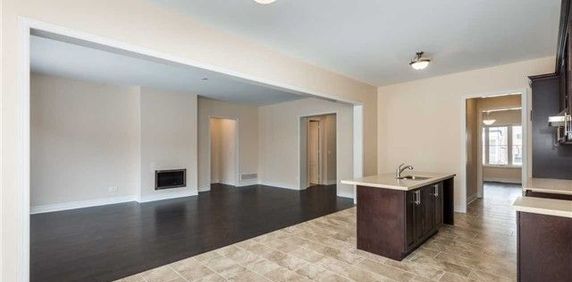 For Lease - 58 Ken Sinclair Crescent, Aurora, Ontario - Photo 2