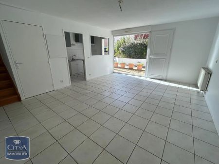 Appartement à louer 5 pièces 89.21m² - Photo 2