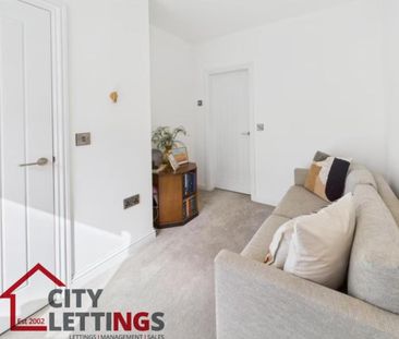 3 bedroom terraced house to rent - Photo 1