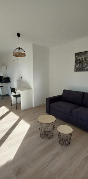 Location Appartement 1 pièce 32m² NANTEUIL LES MEAUX 77100 - Photo 1