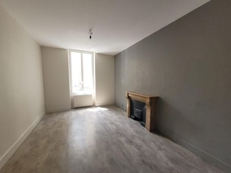 Location Appartement 3 pièces 79m² LYON 9ème - Photo 5