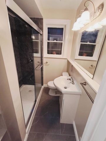 For Lease - 55 Chamberlain U2 Avenue, Toronto, Ontario - Photo 3