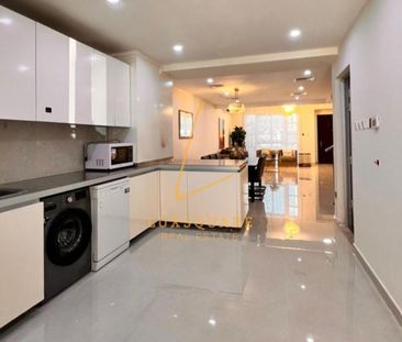 Maids Room | Fully Furnished | Huge Garden |Vacant - Photo 1