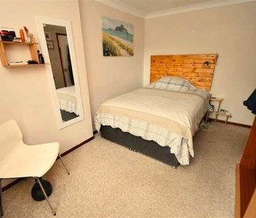 Bedroom Ground Floor Apartment In Godalming, GU7 - Photo 3