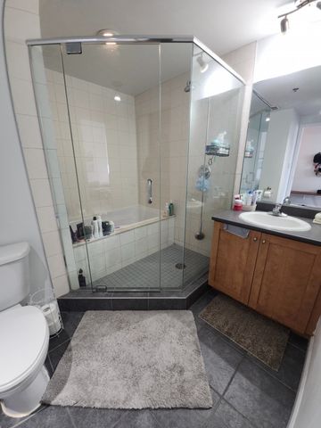 Condo moderne d’une chambre à coucher, offert en location semi-meublée ! - Photo 2