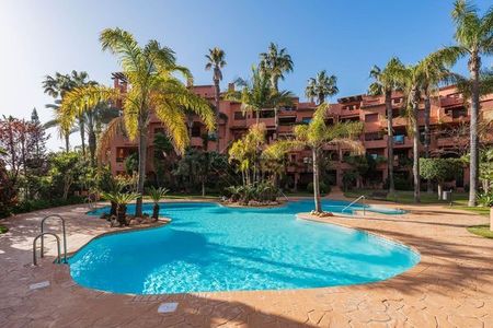 Alquiler de piso en Urb Alicate playa. Fase IV. - Photo 5